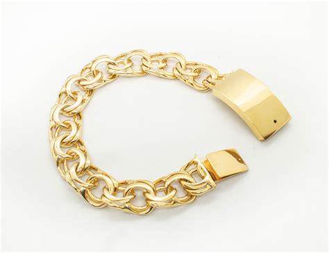 Tamayo's jewelry - chino link 10k. Length: 20 inches. Weight. 0.154324 lbs. Dimensions. 15 × 8 × 2 in. There are no reviews yet. Be the first to review “Chino Link Chains 10k”. Your email address will not be published.
